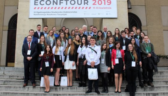 Econftour 1